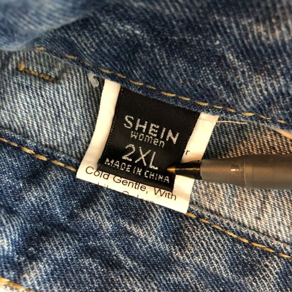 Shein Womens Denim Shorts Cuffed High Rise 2XL - Picture 3 of 4